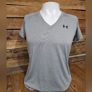 Gently Used Size Medium Under‎ Armour Gray Semi Fitted Shirt.